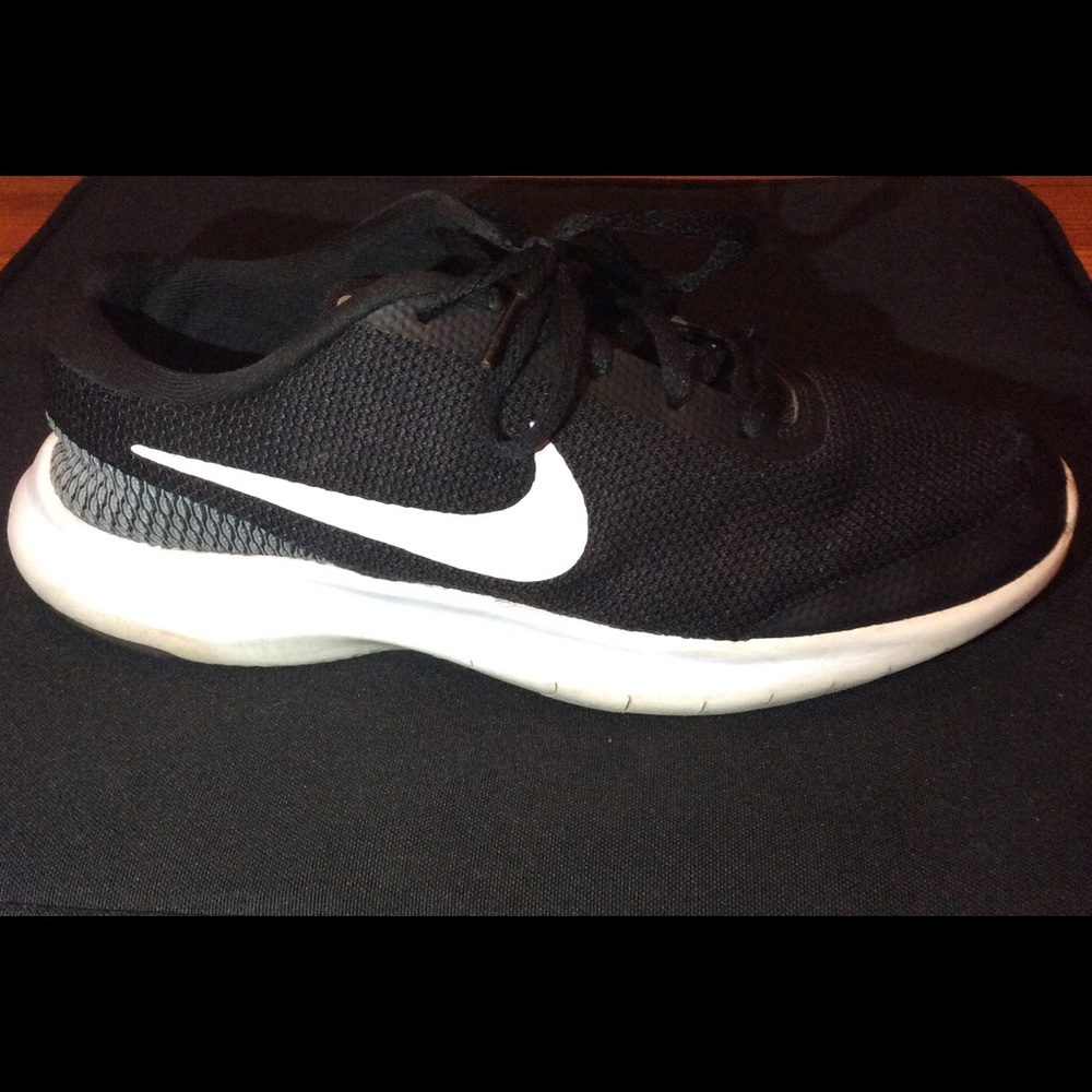 Nike Flex Experience RN 7